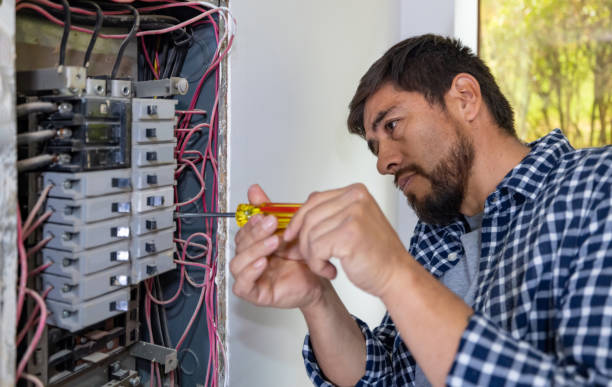 Best Local Electrician Companies  in Fairmount, IN
